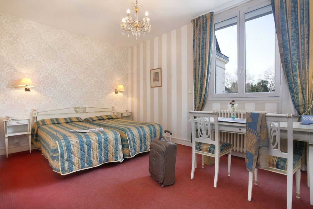 The Originals Boutique, Hotel Normandie, Auxerre Zewnętrze zdjęcie